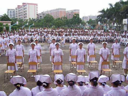 肇庆卫校需要什么学历（肇庆市卫校有什么专业）