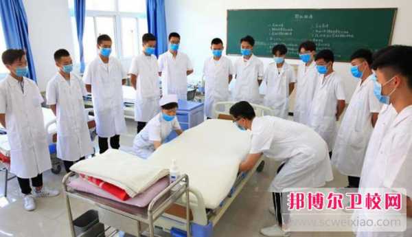 男生读卫校有什么体验（男生去读卫校读什么专业好）